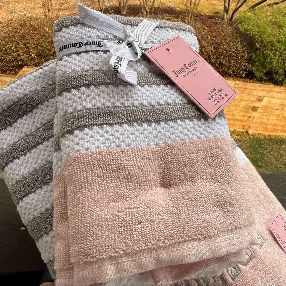 NWT Juicy Couture Pink Towel Set Bath Towel + 2 Hand Towels Spa Bathroom
